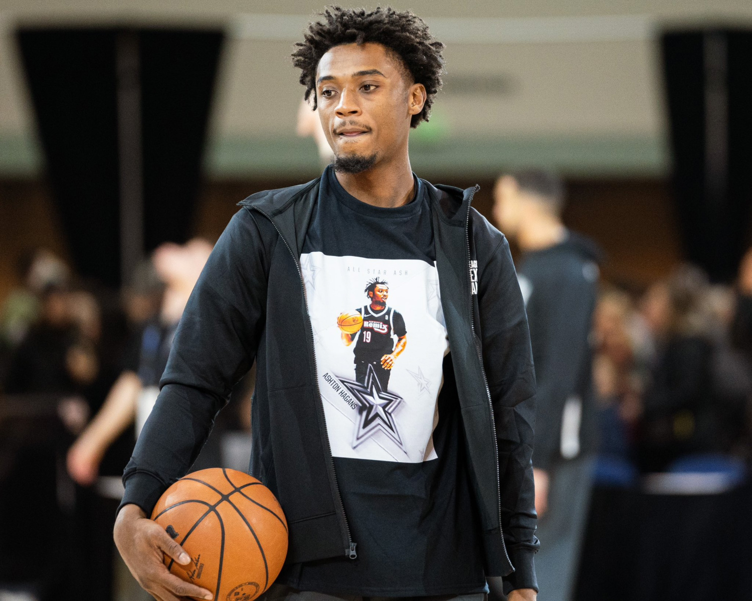 九游体育-澳大利亚队观众热烈欢呼！，费德勒迎来二十赛季出色发挥赛场气氛高涨的简单介绍