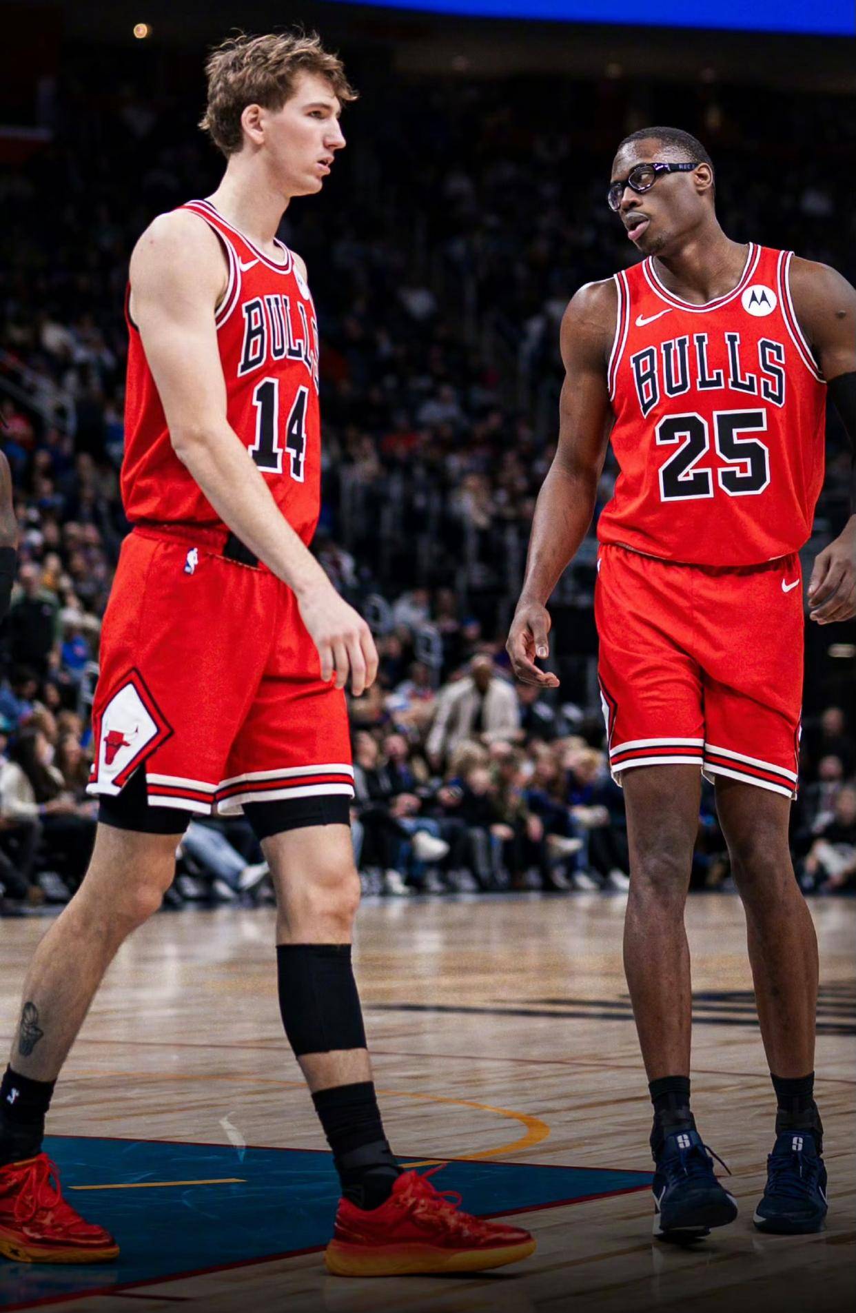 九游娱乐-CBA常规赛赛前走向成谜，纽约尼克斯战术微调，媒体盛赞，球队文化再被提及的简单介绍