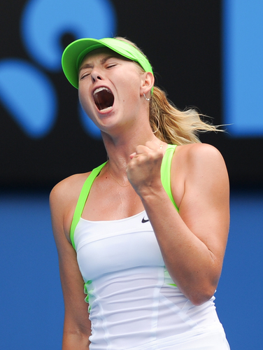 九游体育-包含莎拉波娃回归赛场，关键助攻首场状态亮眼，老鹰观众沸腾！的词条